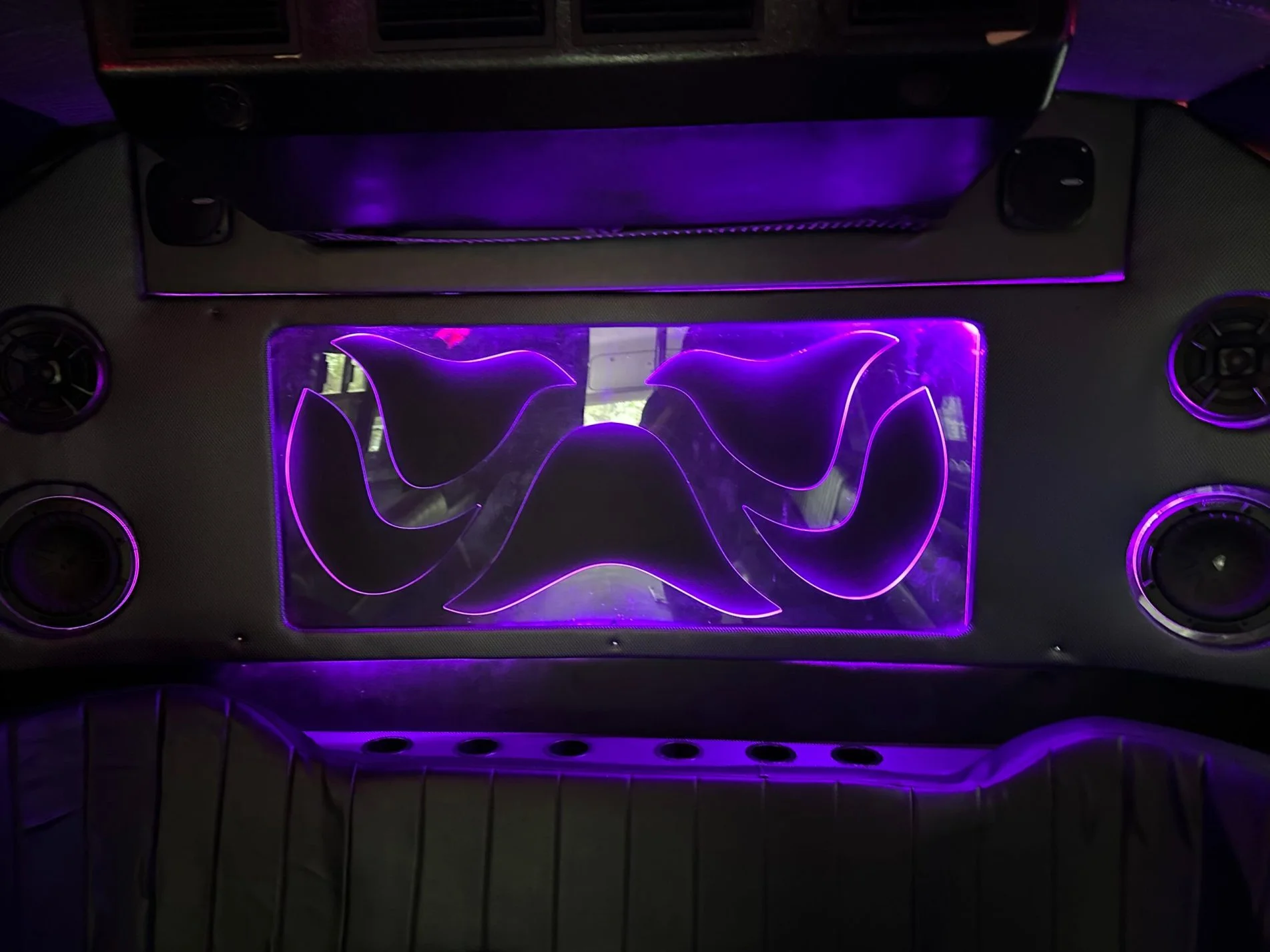 20 Passenger Party Bus view 7